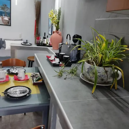 Petite Economy 3* İskados