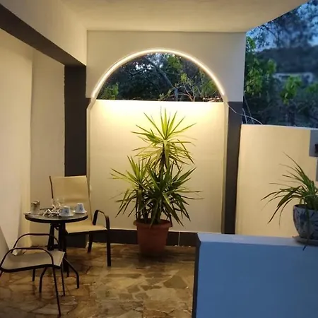 Apartmanhotel Petite Economy Szkiáthosz