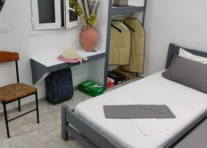 Petite Economy Apartahotel