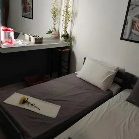 Petite Economy Aparthotel