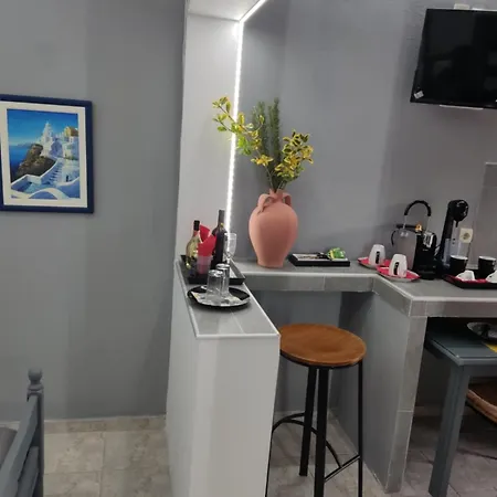 Petite Economy Aparthotel 3*