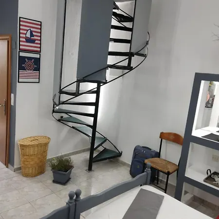 Petite Economy Aparthotel