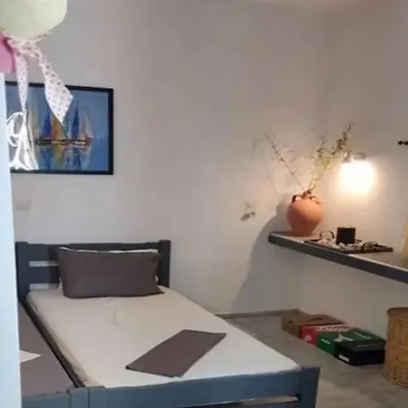 Petite Economy Aparthotel Skiathos Town
