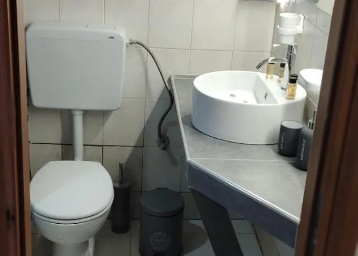 Petite Economy 3* Skiathos