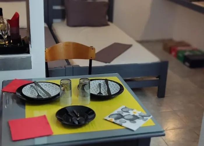 Petite Economy 3* העיירה סקיאתוס